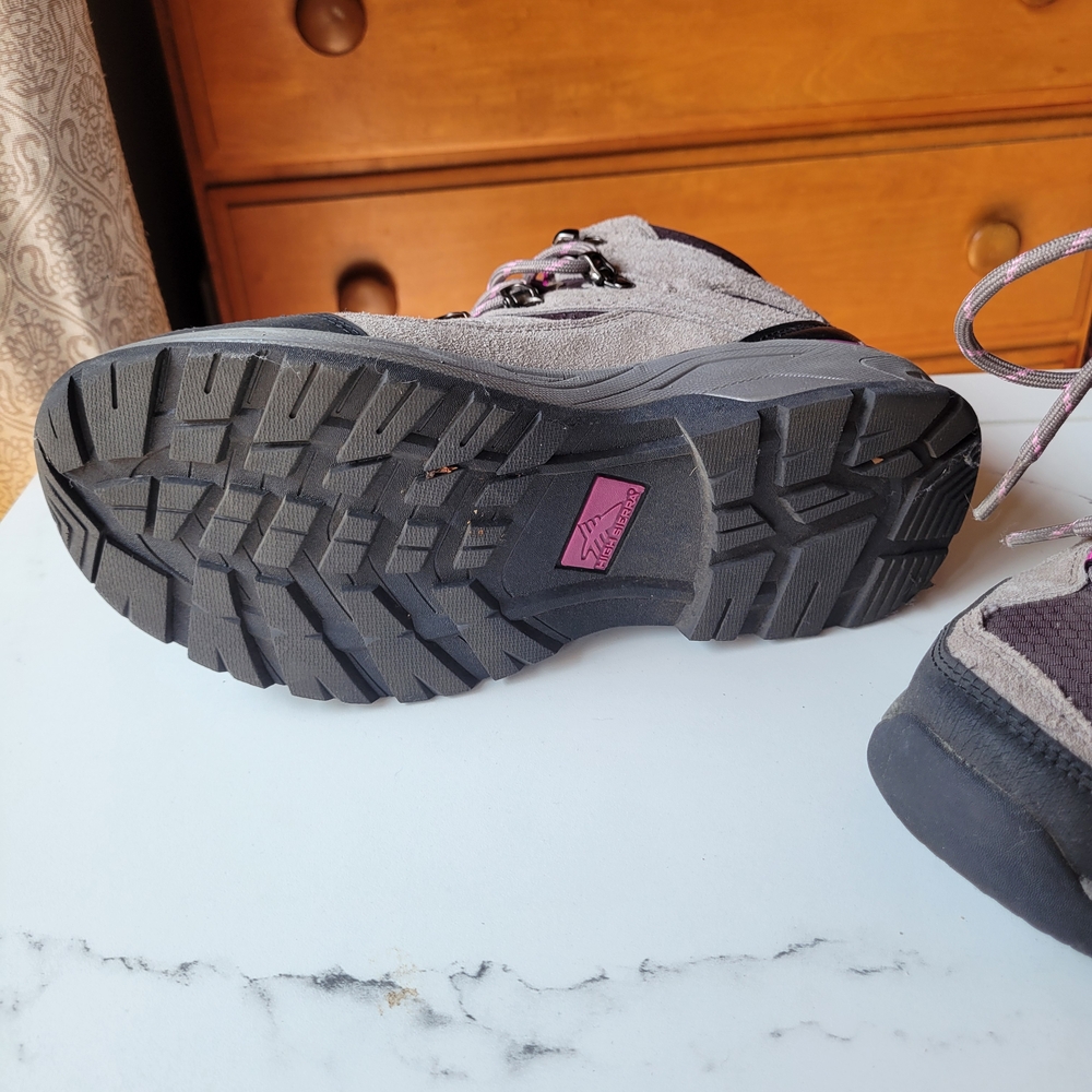 High Sierra Gray and Black Lace Up Boots